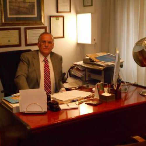 Dr. S. Escaf MEDICOS ESPECIALISTAS UROLOGIA Dr. S. Escaf MEDICOS ESPECIALISTAS UROLOGIA